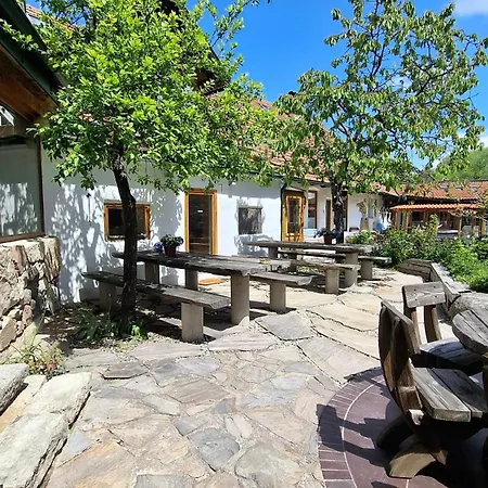 El Molino - Ehemalige Muehle Mit Grossem Gartenareal Lejlighed Modlisch